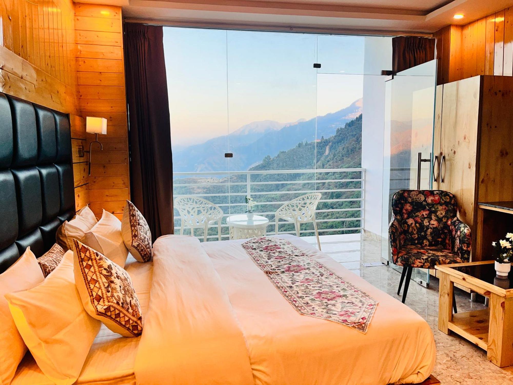 Hotel Hill View, Mussoorie - Near Jw Marriott Mussoorie, M 77377-32479 Экстерьер фото