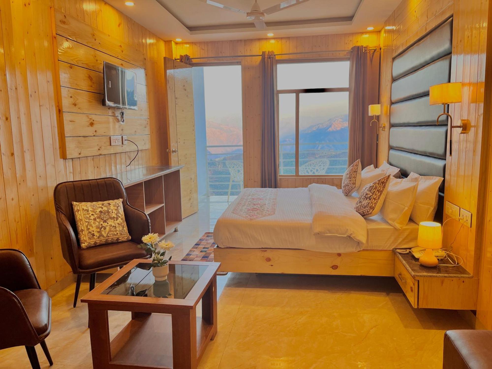 Hotel Hill View, Mussoorie - Near Jw Marriott Mussoorie, M 77377-32479 Экстерьер фото