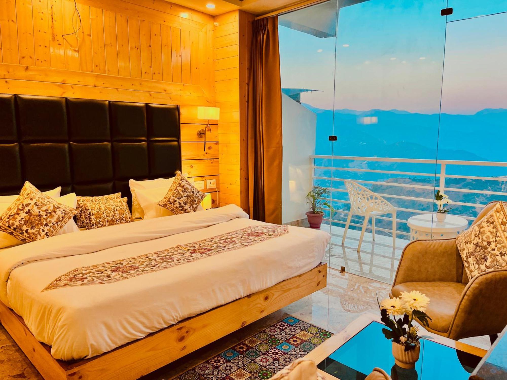 Hotel Hill View, Mussoorie - Near Jw Marriott Mussoorie, M 77377-32479 Экстерьер фото