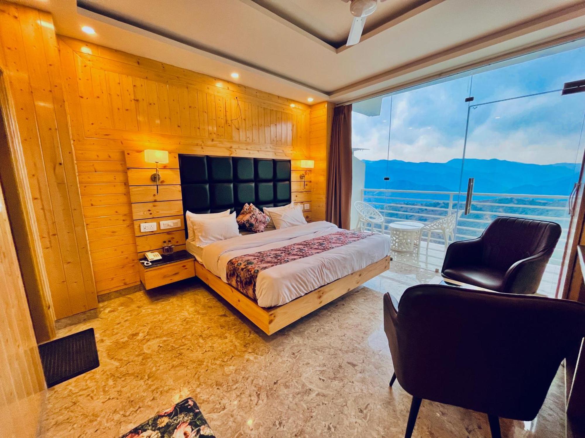 Hotel Hill View, Mussoorie - Near Jw Marriott Mussoorie, M 77377-32479 Экстерьер фото