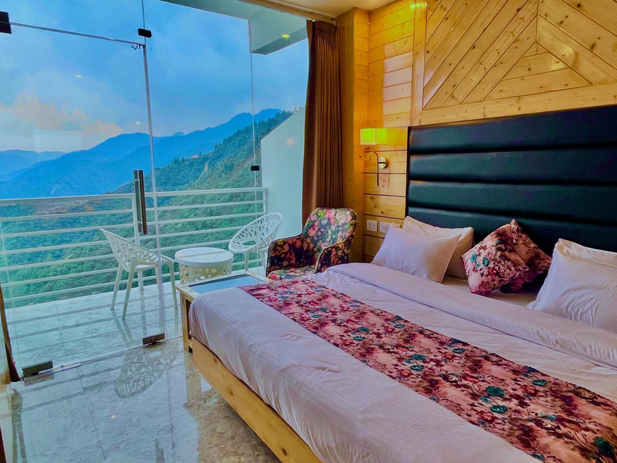 Hotel Hill View, Mussoorie - Near Jw Marriott Mussoorie, M 77377-32479 Экстерьер фото